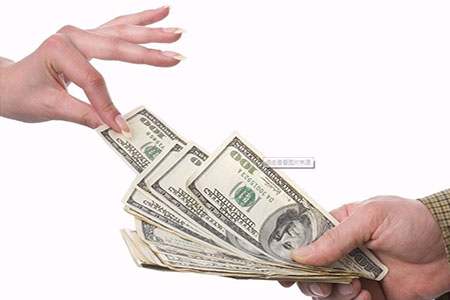 股指期货资金的挤出效应(股指期货资金的挤出效应是什么)